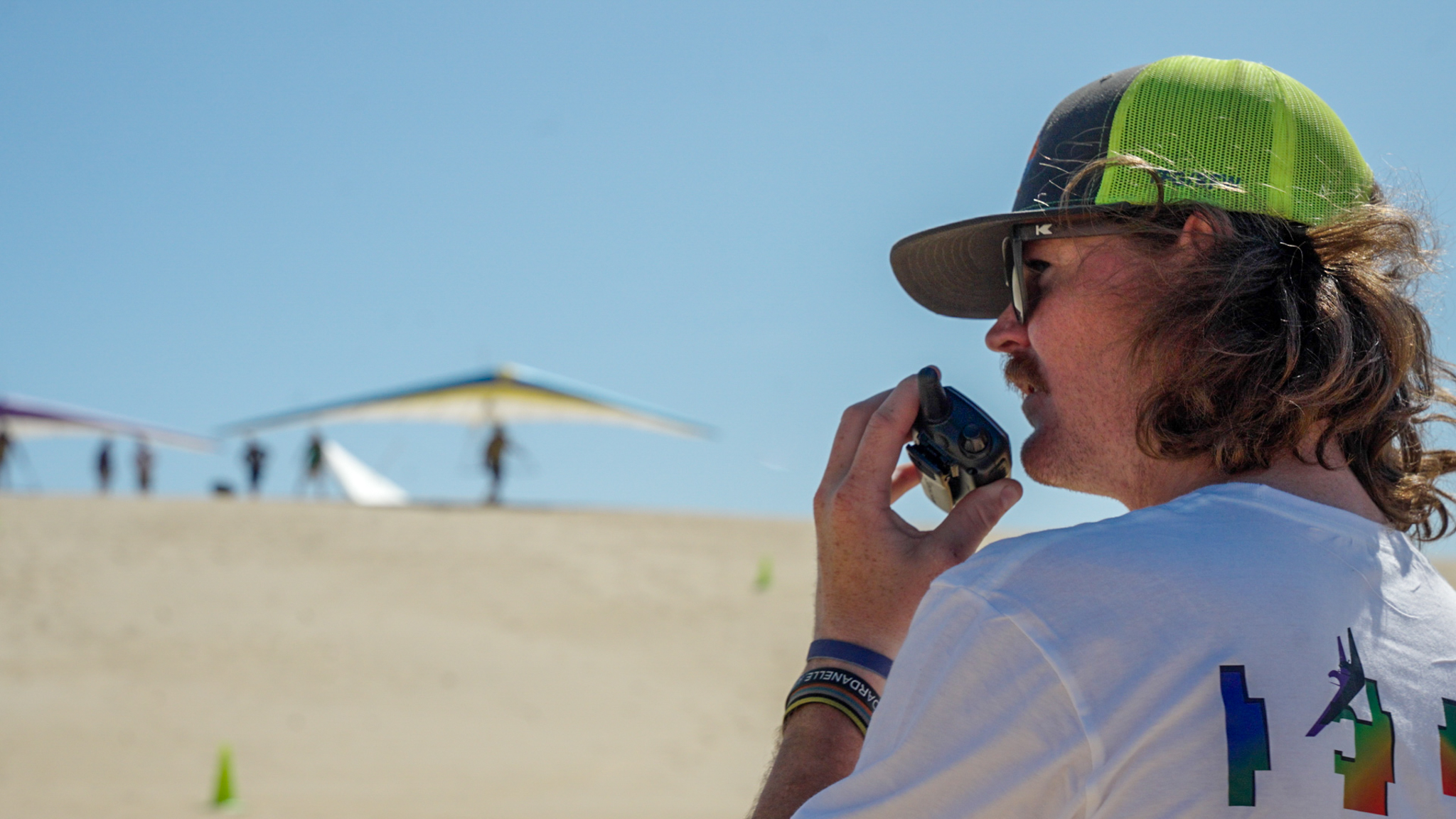 Michael Vaughn gives the signal to begin the last day of competition.